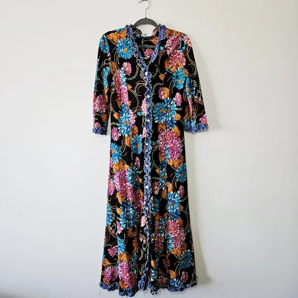 Vintage 70's Floral House Dress Conrad Lingerie Montreal Size M Maxi - Picture 2 of 4